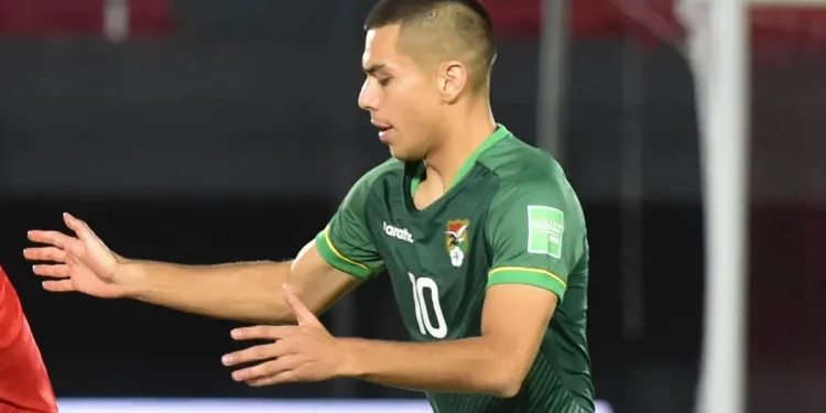 sueldo de Boris Céspedes