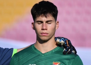 Óscar López